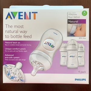 Avent Natural 9oz Baby Bottles (4 clear bottles)